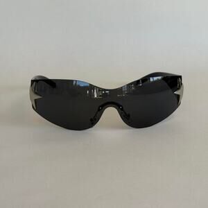 Y2K Star Shaped Black Silver Sunglasses Unisex Bold Streetwear UVA UVB